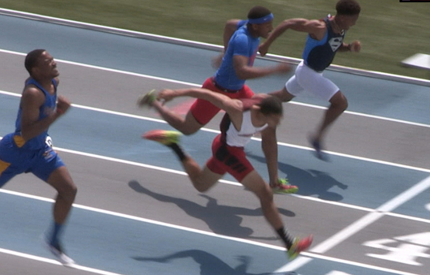 2015-05-23 (Race 12-D4) - Finish Line